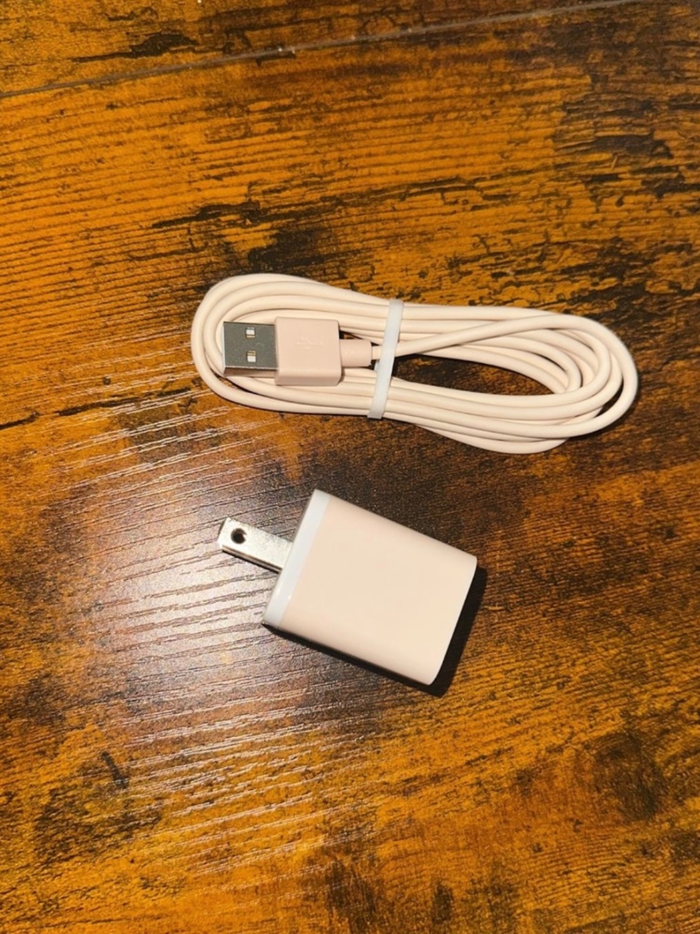 New Iphone USB to Iphone charger with dial USB entrance
